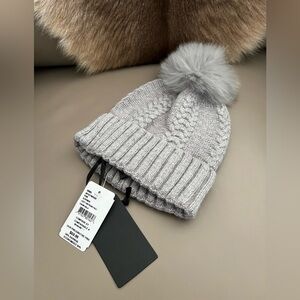 NWT HiSO Light Gray Knit Beanie with Fox Fur Pom